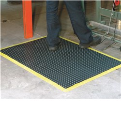 ITALPLAST ANTI FATIGUE BUBBLE MAT 120 X 90CM BLACK MAT YELLOW EDGING
