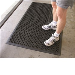 ITALPLAST SAFEWALK ANTI FATIGUE RUBBER MAT 150 X 91.4CM BLACK